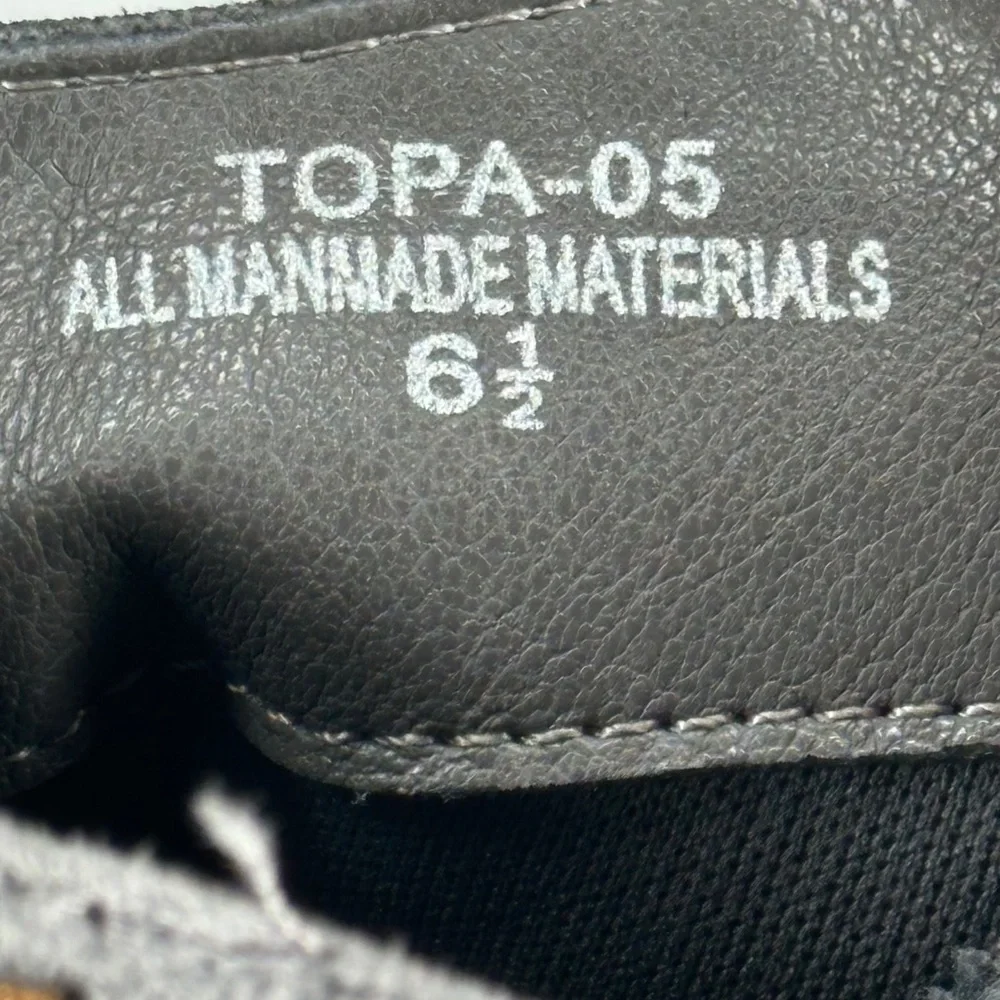 Tiara Topa-5 Gray Faux Suede Embroidered Ankle Booties Boho‎ Chic Sz 6.5 - Picture 8 of 9